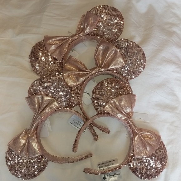 🌴Adult Rosegold Minnie Ears🌴 - Picture 3 of 4